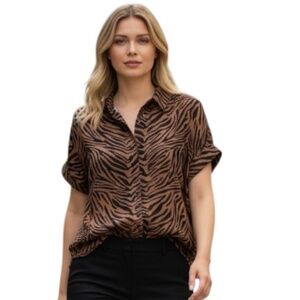 Rose & Olive Cap Sleeve Top Brown & Black Animal Print Button Up Collared  Large